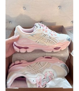 ASICS NYc rosa pastello
